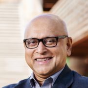 Artificial Intelligence, Robots and SMEs: Possibilities, Problems and Prospects